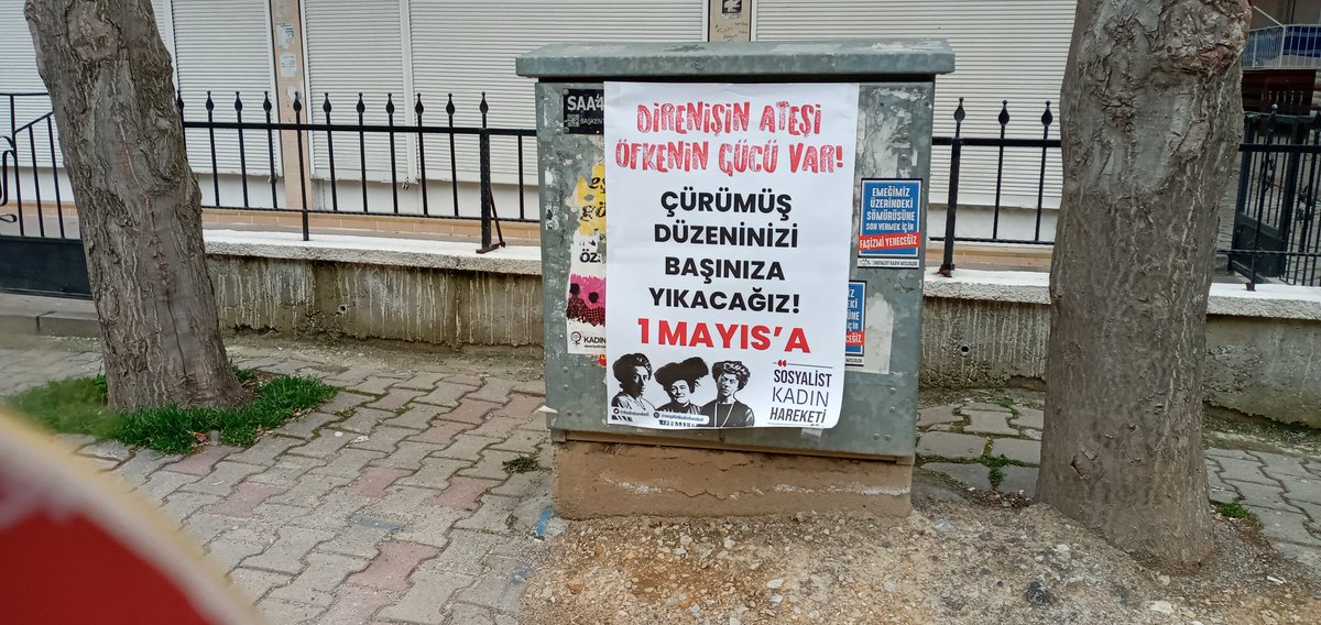 AkaderMamak's tweet photo. @kaldiracdergisi 
@skadinhareketi 
@iscigazetesi 
#Tuzluçayır
"Madem yasalarınız yalnızca size uygun, o vakit yalnızca siz uyun!"

Keyfî yasakları yok etmek için hep birlikte kitlesel #1Mayıs örgütleyelim 
Her Gün 1 Mayıs Her Gün Kavga
#Yaşasın1Mayıs 
#1mayıs2021 https://t.co/0MmyHeluHF