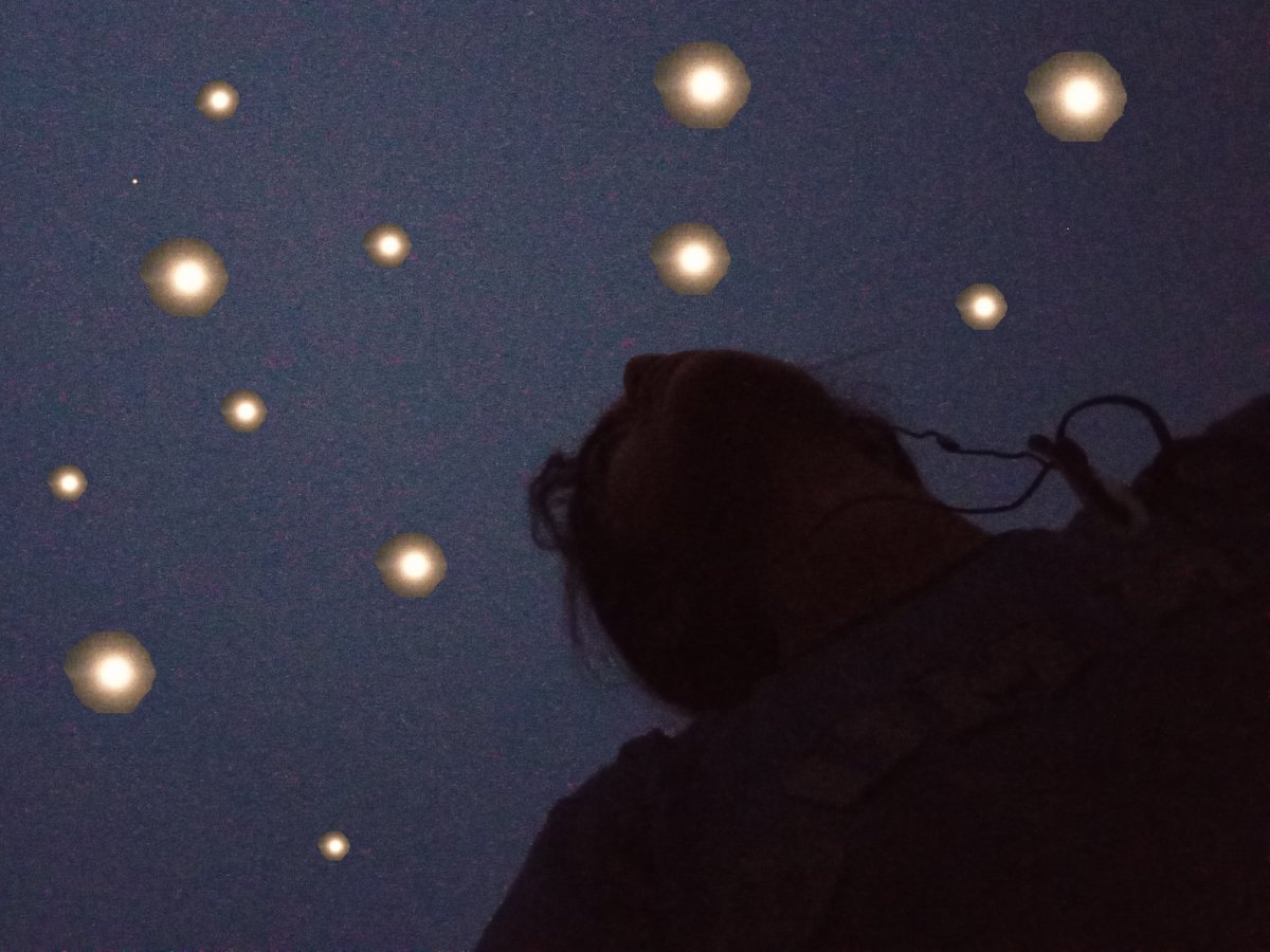 philisphill's tweet photo. Twilight aesthetics. #vapogram #mobilephotography #photography #aesthetics #moon #stars #kerala https://t.co/yxc3peE6or