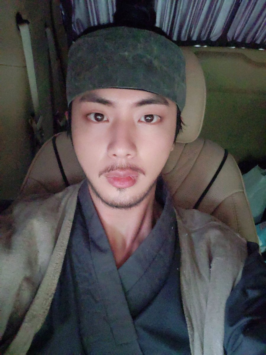 AvonShavon's tweet photo. This beard and any Bangtan beard
The only ones that have rights
#Beardtan #BTSJIN https://t.co/Z684PhScY2