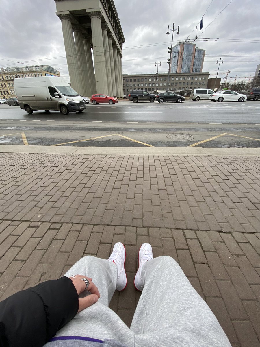 oeldamon's tweet image. влюбилась в Питер....