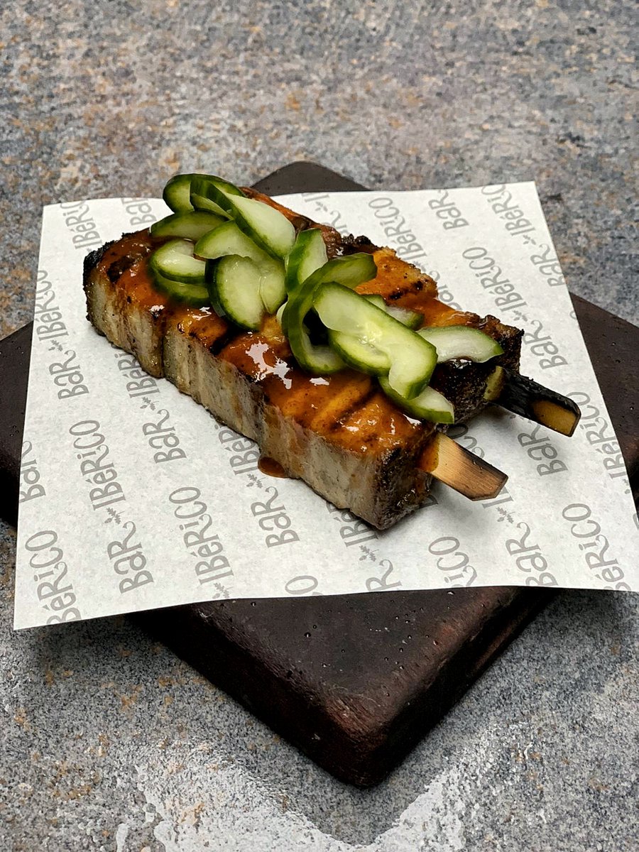 Get those BBQ vibes with our much-loved skewer!

🍢#PorkBellyPinchos
Curry Glaze & Pickled Cucumber
With a kick of fragrant spice & fresh pickled cucumber, this #meltinyourmouth skewer is a dish that's hard to share!

What's your fav BBQ dish to enjoy on warm summer days to come?