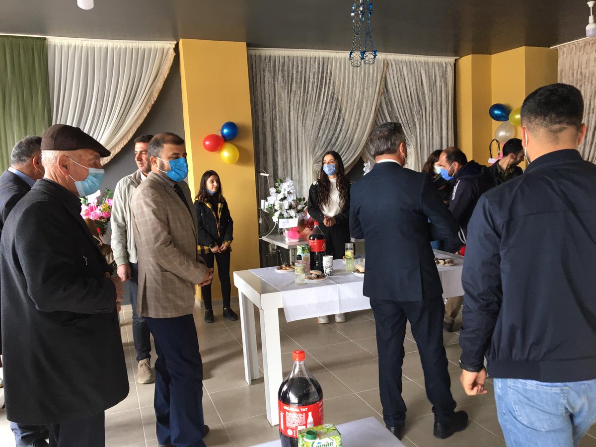 MuftuluguB's tweet photo. İlçe Müftümüz Sn. Dr. Ahmet GEZER İlçemizde Arin Perde ve Çeyiz Adlı İş Yerinin Açılışına Katıldı ve Açılış Duasını Yaptı.Açılışa İlçe Belediye Başkan��mız,Kurum Amirlerimiz ve Vatandaşlarımızda Katıldılar.İş Yerini Açan İlçe Girişimcilerimize Bol Kazançlar Diliyoruz. https://t.co/oQgpRi14tY