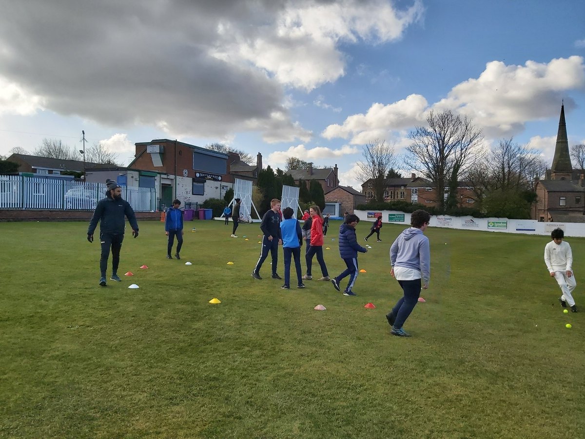 mcc_hub's tweet photo. Liverpool hub in full flow with only the odd flurry of snow @WavertreeCC https://t.co/HzUqGIsyxH