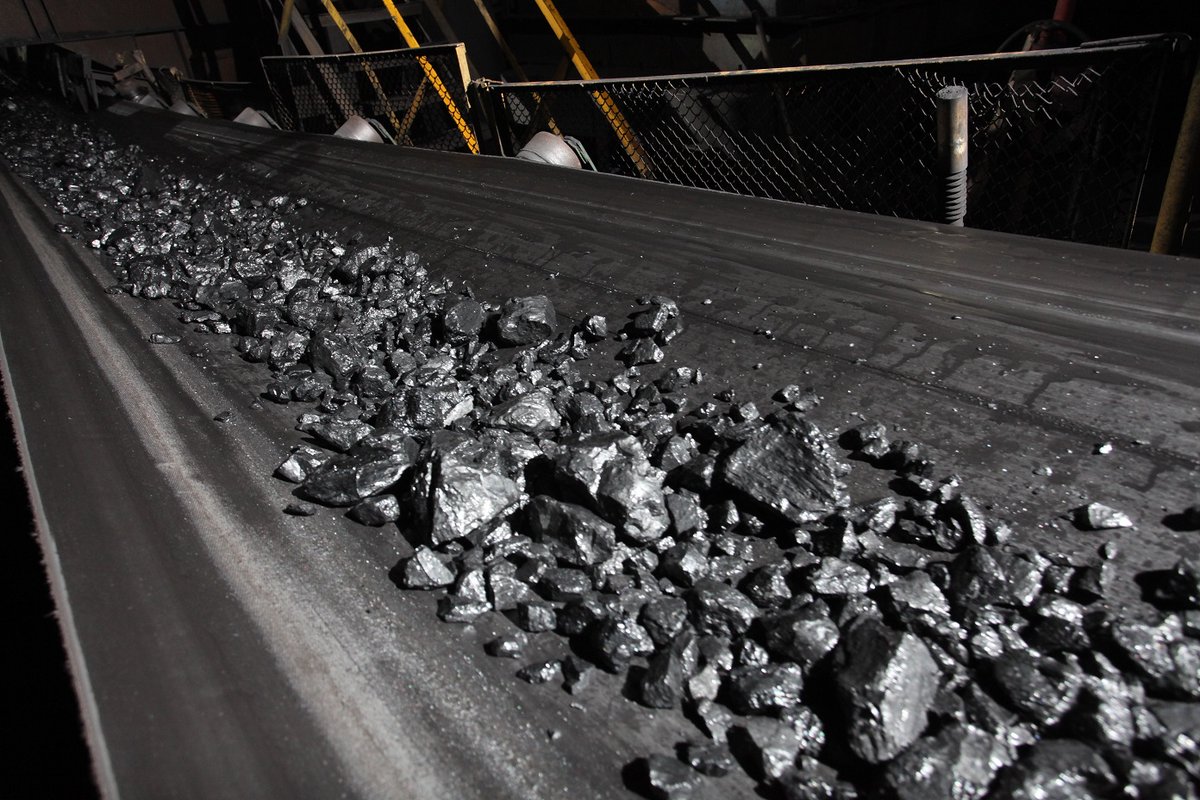 im_mining's tweet photo. .@MechelPao's #SouthernKuzbassCoal is launching the 2nd section of #longwall 3-1-11 at #Sibirginskaya mine. The 1,070 m panel will see 1.5 Mt of #metcoal mined, with the 1st section having mined 1 Mt. The third and final section will begin ops in late 2022 https://t.co/Pix5YyTRzA https://t.co/pjiDczmp4m