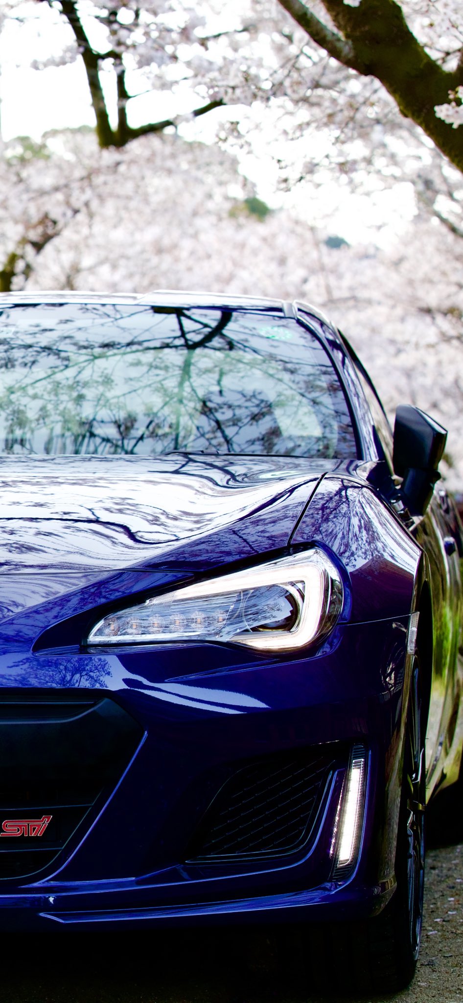 ケンイチ めっちゃこっち見てる 怖 Brz コの字型のライトが素敵 スマホの壁紙いけそう Subaru Sti T Co Vrbv0fv51w Twitter