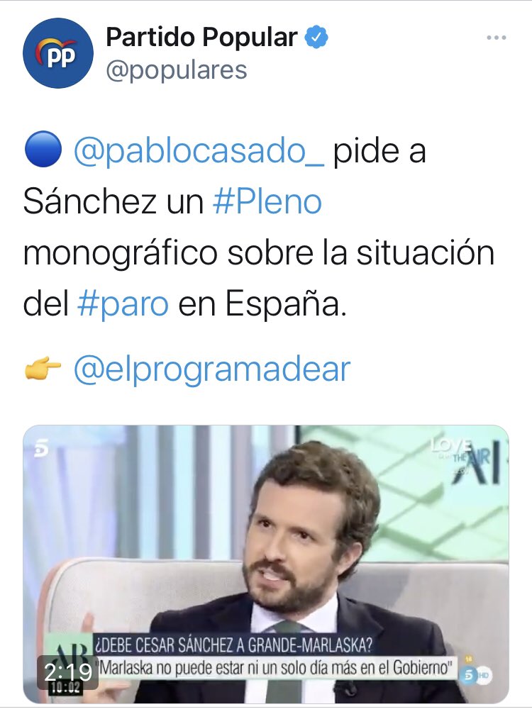 jaimedeolano's tweet photo. ¡No hay propaganda que tape tanta incompetencia!

Desde junio de 2018, con Sánchez:
🛑 137.313 empresas cerradas
➕309.219 empleos públicos
➖395.307 empleos privados
➕787.478 parados (411.289 mujeres)
🛑 El paro juvenil sube un 49%

Sánchez debe dar la cara ante los españoles https://t.co/dmlV8bDWk0
