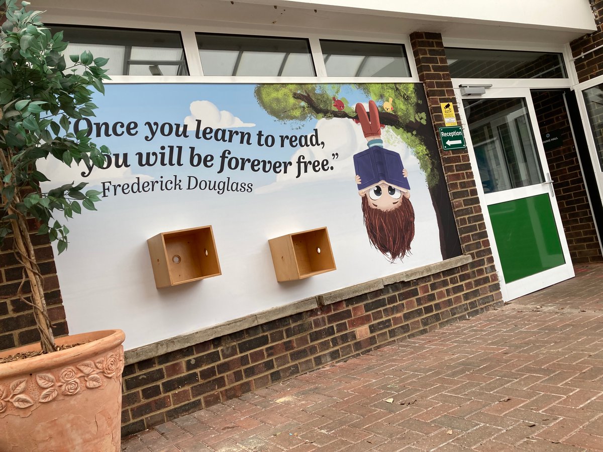 cubedcreative's tweet image. Recent installation for a local school of their reception wall graphics.

cubedcreative.co.uk/schools
#schools #schoolwallart #schoolwallgraphics #teachers #primaryschool #secondaryschool #schoolsignage