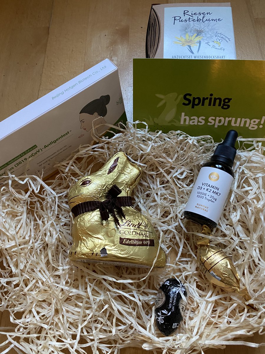 Indulge the inner chocoholic, stay safe with a rapid test, fill up those vitamin D levels, and calm your mind with some planting. That's how our team at #Lengoo celebrated the spring holiday!

Want to join the team? Check out our open positions: lengoo.jobs.personio.de/?language=en
