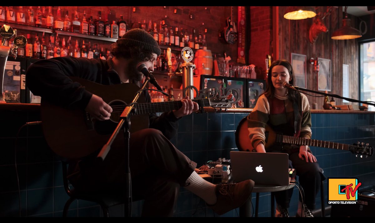 Tonight at 8pm we welcome <a href="/elkyn_music_/">elkyn</a> to #OportoTV for a beautiful session in the bar accompanied by Marnie Glum 📺🎉

Free to view via YouTube premier: youtu.be/4fxGJv3ezYI ❤️

Or on our Facebook: facebook.com/events/4321588… 👌
#elkyn #leeds #Livestream