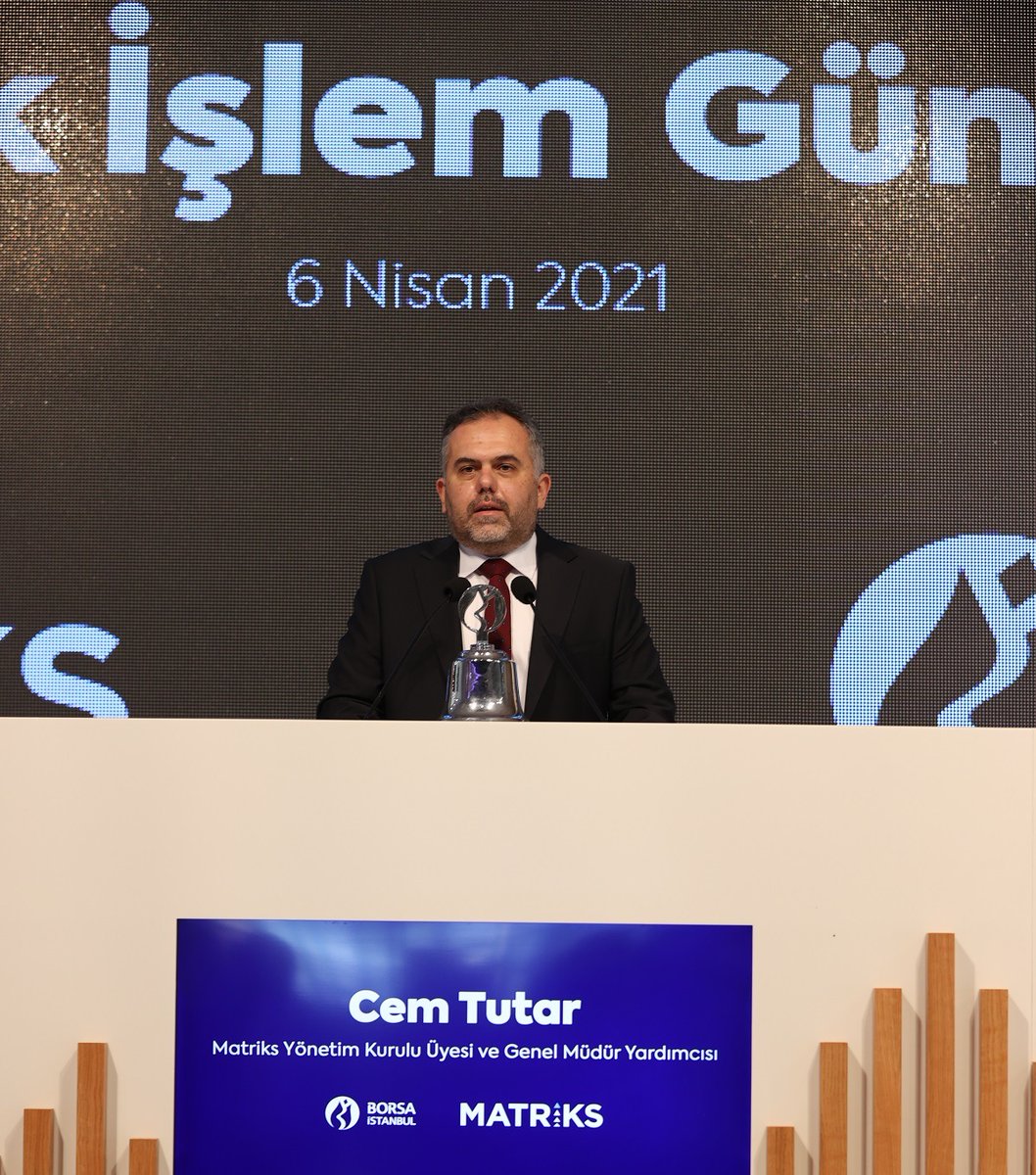borsaistanbul's tweet photo. Borsa İstanbul'da #Gong Matriks için çaldı. https://t.co/bUFcZNujDf

#Borsaİstanbul #Matriks #GongTöreni https://t.co/oVRkSWcRrA