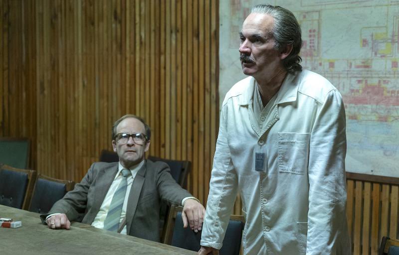 harrynicholas_'s tweet photo. The sign of a good actor when you can perform two polar opposite roles so seamlessly. RIP Paul Ritter x https://t.co/nZcXW8oe8h