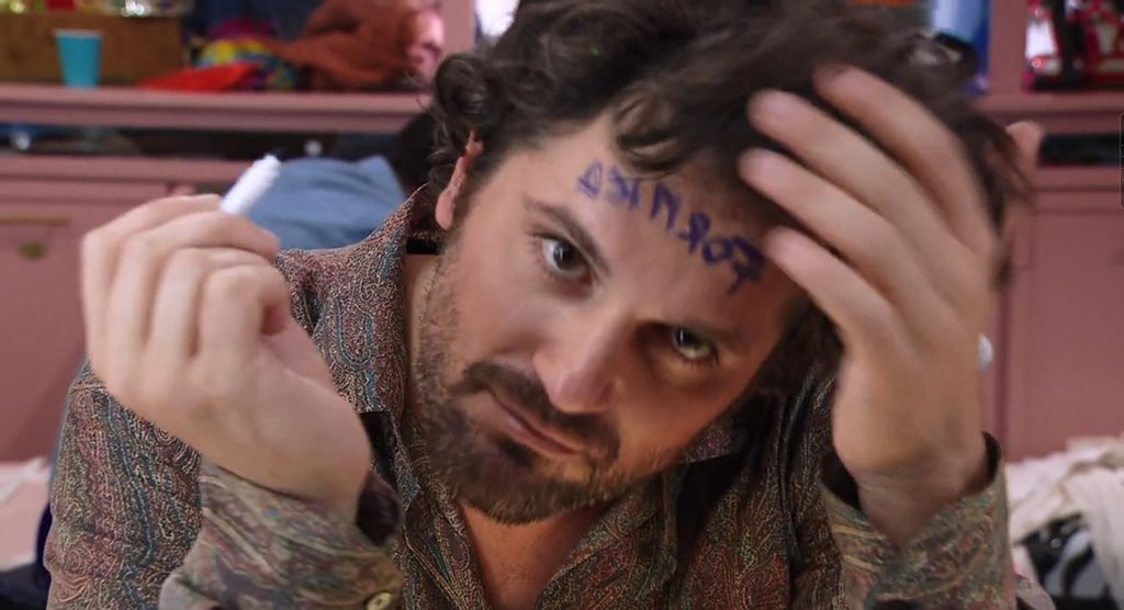 frankmatano's tweet photo. Io voglio solo avere il potere di comandare le formiche. Di farmi fare un panino con mortadella e formaggio quando voglio, dove voglio #LOLitalia @PrimeVideoIT https://t.co/70HJ27mnJc