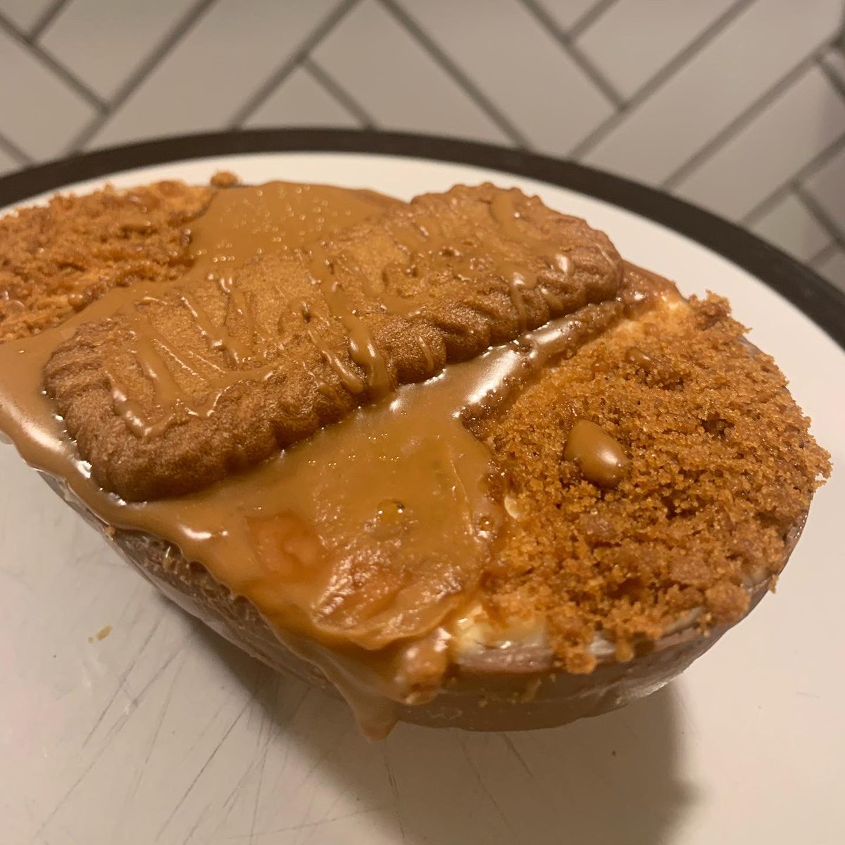 LauraWatson214's tweet photo. Hope everyone had a nice bank holiday weekend. I still feel sick from my Easter egg cheesecake 🐷😂 worth it though! https://t.co/6PZHBMde3p
