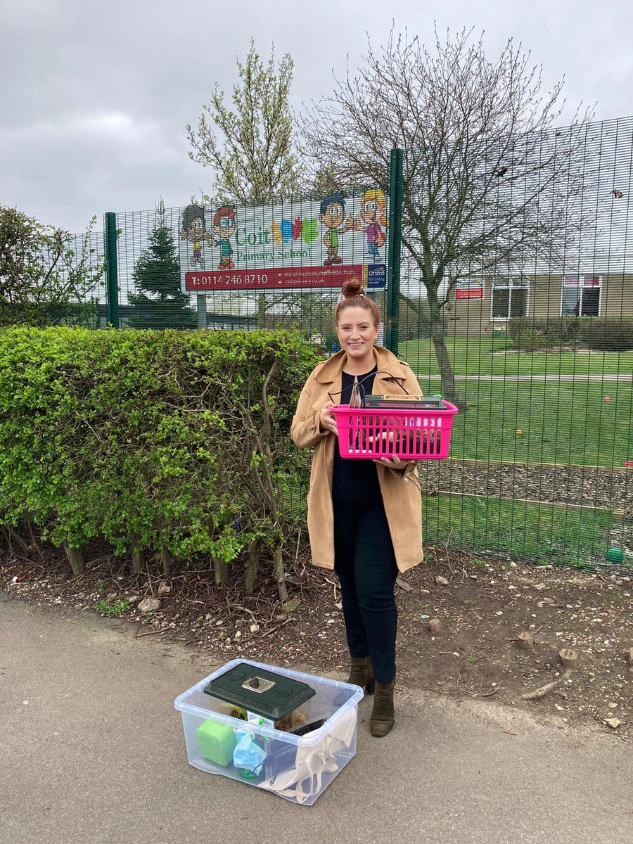 USSDevon's tweet photo. Friday we picked up our African Land Snails from #CoitPrimary π The children have loved having their additions to their classes last week! Call me on 0114 339 2026 for more info on how your school can get involved in our #snailproject π @uniqueschool18 @USSsnails https://t.co/TCYW6fOUp0