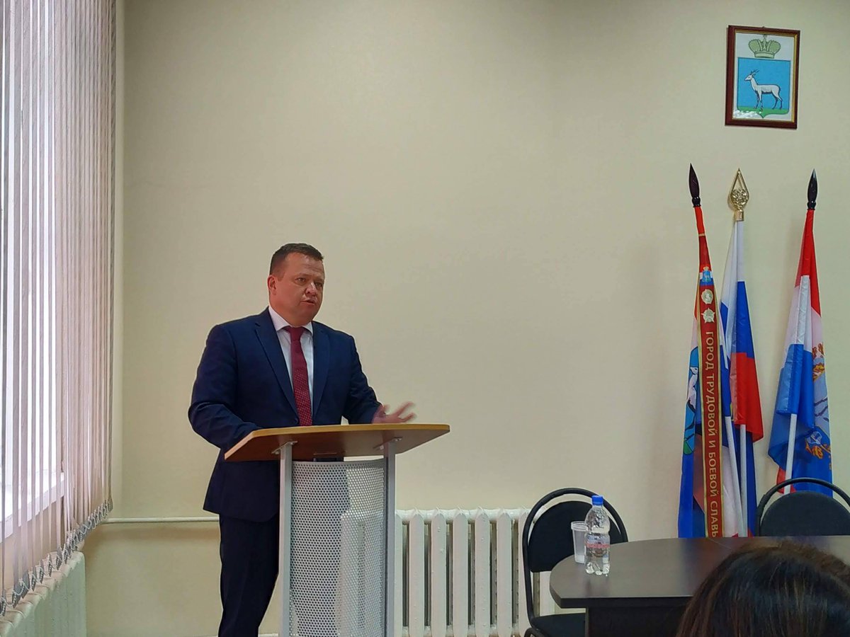 AdmSamRna's tweet photo. На заседании @SamSovDep Глава Самарского района @rradyukov выступил с докладом о результатах, достигнутых в 2020 году. https://t.co/6YPM7Xd3vD