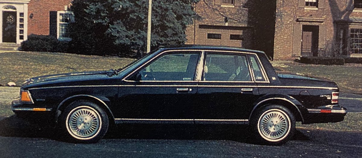 自動車美術研究室 何故80年代のアメ車は Cピラーがこんなに立っているのだろうか