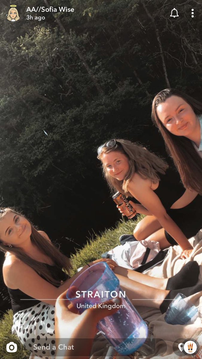 Happy birthday to one of my bestest friends  <a href="/ErinBoydxx/">Erin Boyd ❥</a> hope you have the best day possible, can’t wait to celebrate with you properly soon, love you always 💗💗