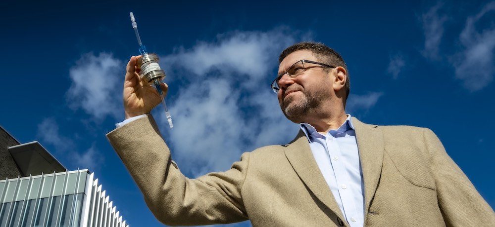 medtechonline's tweet photo. Liquid biopsy device aiming to revolutionise cancer diagnosis
https://t.co/Tcz0viigf1
@EdinburghUni #BioCaptiva #medtech #diagnostics #cancer https://t.co/FVEle8LS9d