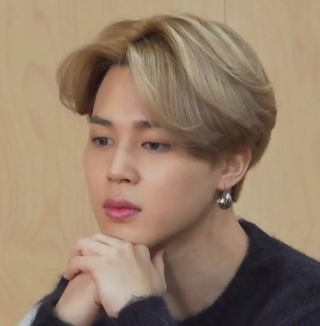 jhoprs's tweet photo. park jimin é o homem mais lindo que já pisou nesse planeta. https://t.co/DJIaRK6rCt