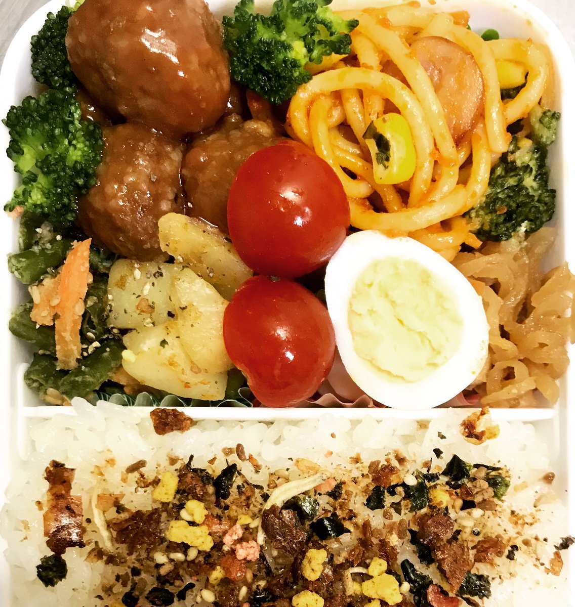 Kieesa Channel きぃさ チャンネル おはばんは 今から 夜勤 です 主婦の味方 ミートボールponッ 弁当です お弁当 作り置き 手作りお弁当 お弁当生活 冷凍食品 旦那のお弁当 おうちごはん 時短 仕事 お弁当記録 Facebook お弁当部