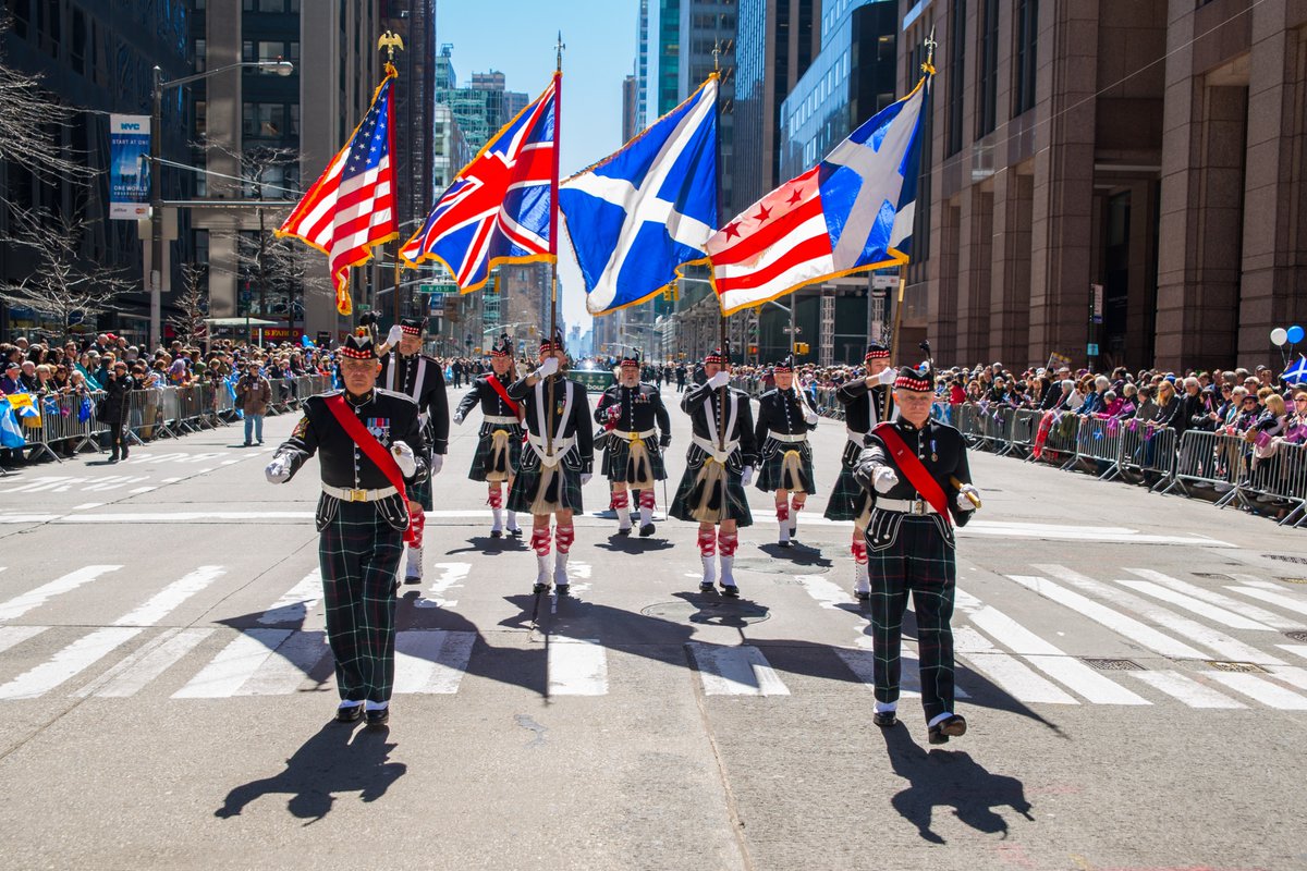 On this National Tartan Day the American Scottish Foundation sends greetings to all as we celebrate the contributions of Scots to the United States of America and the bonds of friendship between the US and Scotland today.

#NationalTartanDay #ASFEVENTS #NYCTW 
#TSCUSA #TARTANDAY