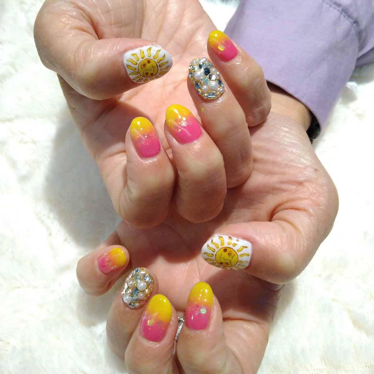 太陽ネイル