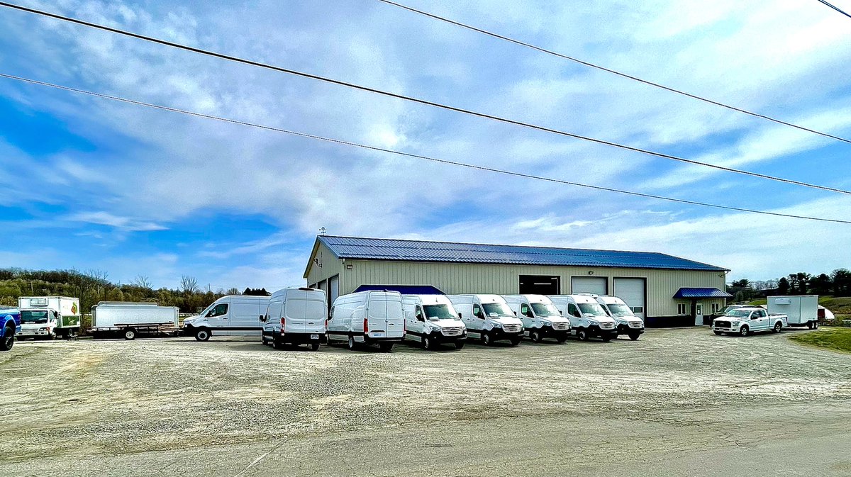 MobileColdSol's tweet image. It’s that time of year... #busybees 🐝