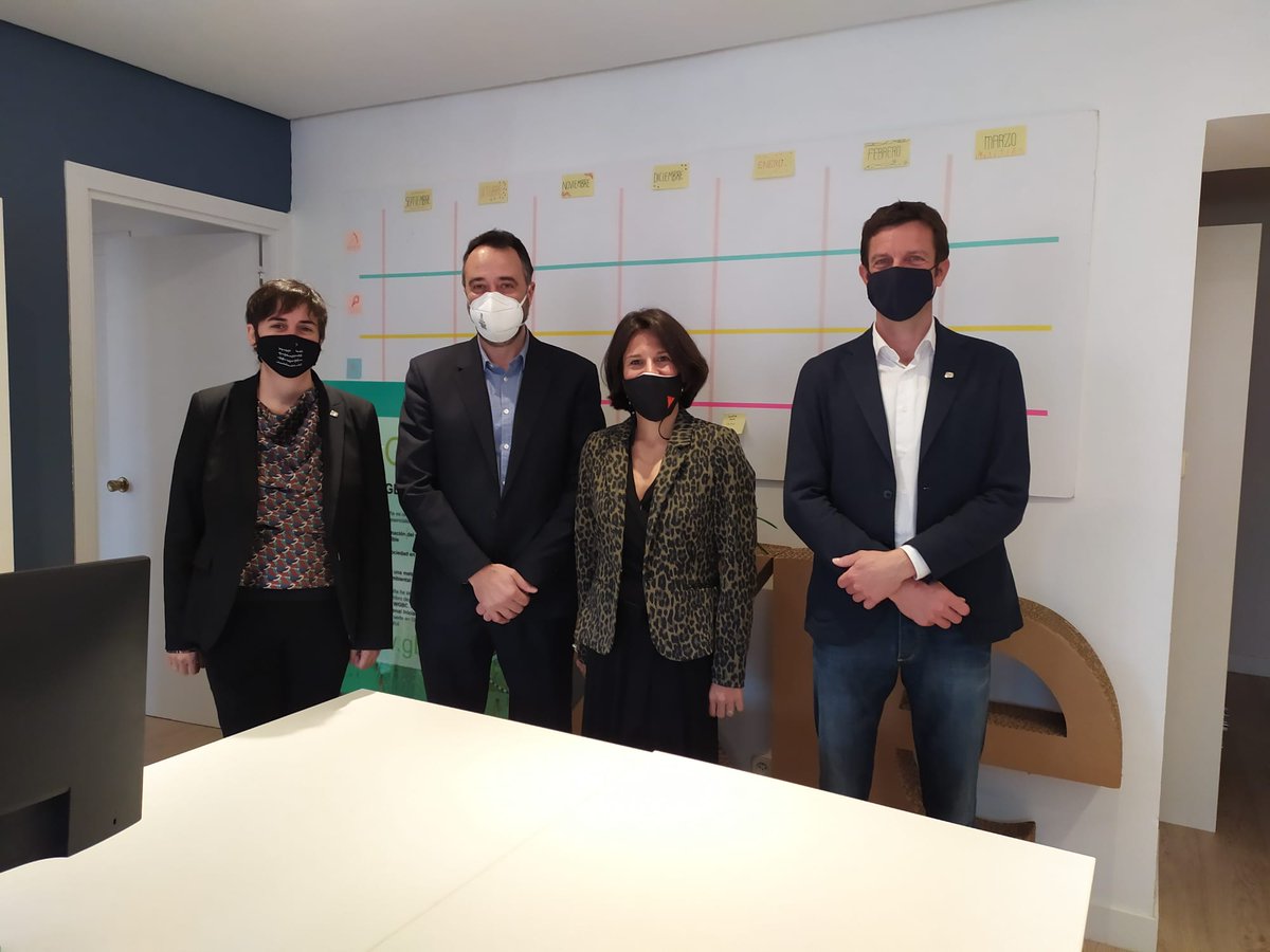 Sika España (@sikaspain) on Twitter photo Sika renueva su colaboración con <a href="/GBCEs/">Green Building Council España</a> para contribuir al fomento de la edificación sostenible
Como Patrocinador Oro, participaremos en tres mesas de trabajo para aportar nuestros conocimientos y experiencia como líderes en construcción e industria.
fal.cn/3evGB Sika renueva su colaboración con <a href="/GBCEs/">Green Building Council España</a> para contribuir al fomento de la edificación sostenible
Como Patrocinador Oro, participaremos en tres mesas de trabajo para aportar nuestros conocimientos y experiencia como líderes en construcción e industria.
fal.cn/3evGB