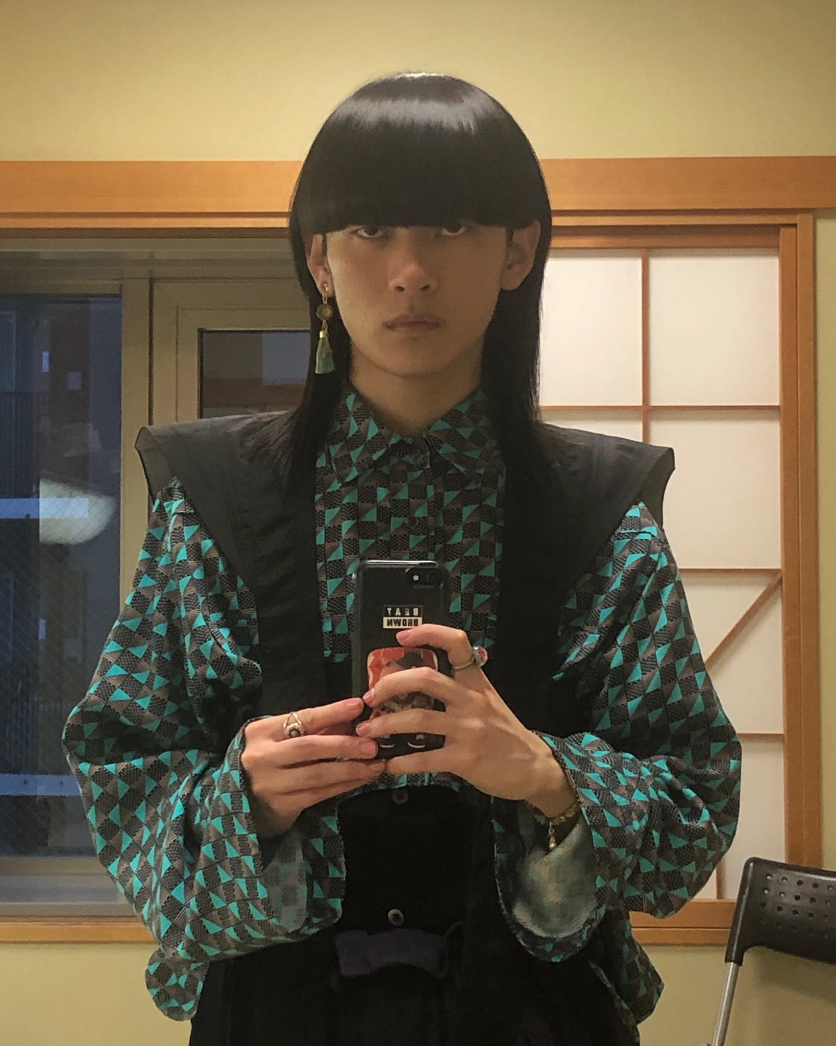 ｓｈｏｗ ｇｏ マツコの知らない世界 観てくださった方々 ありがとうございました 少しの出演でしたが生パフォーマンスまでさせてもらえて光栄でした 楽屋で緊張してる私の写真を添付しておきます マツコの知らない世界