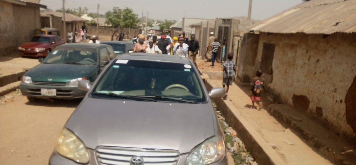 AdeosV's tweet image. 