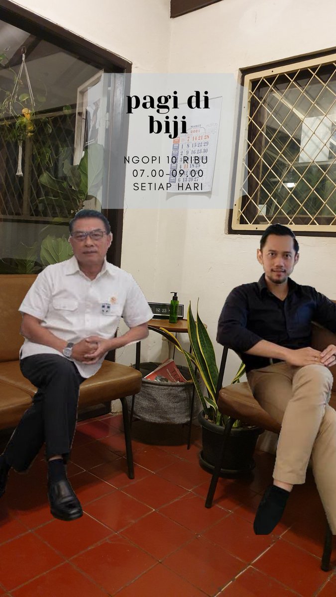 Pihak-pihak yang sedang berseteru pun bisa duduk bersama bila ditemani suasana nyaman dan kopi hanya 10.000 rupiah tiap pagi.