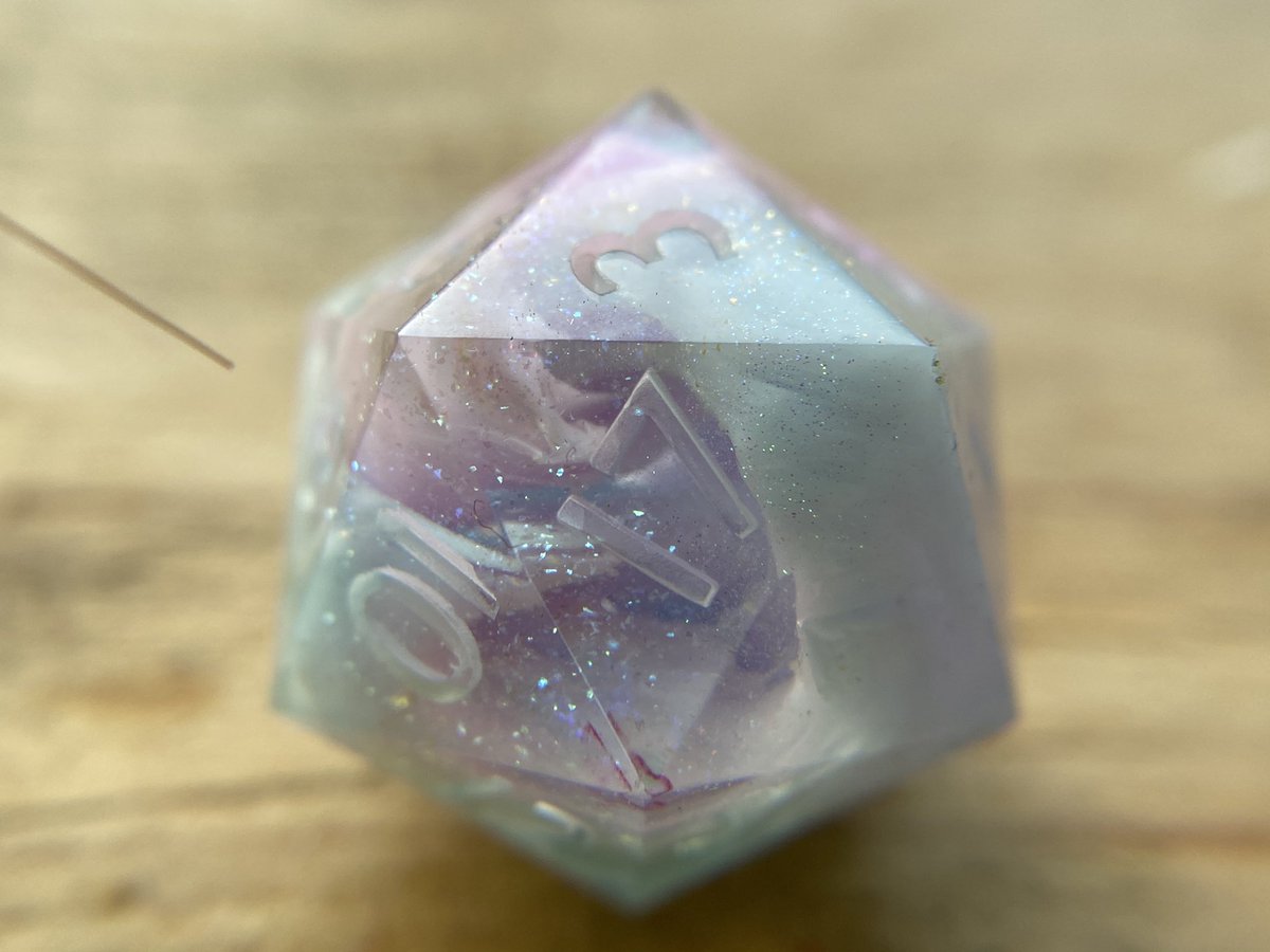 Dice_Mare's tweet photo. A swirly #d20 for your morning! #dice https://t.co/UlRVxIc1hd