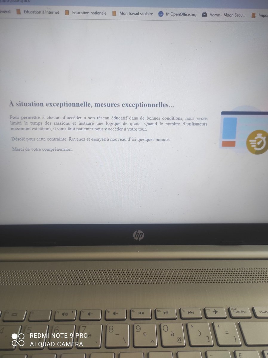 SMissteacher's tweet photo. @Casier75 #entdown #BlanquerFail #BlanquerDémission #ecolealamaison #OnEstPrets #Demerdentiel #BlanquerCrash #BlanquerError #BugBlanquer #BlanquerOUT #BlanquerSors #confinement3 #ResistSR #BlanquerMent #CPlanté  #BlanquerHONTE #JeSoutienslaPlainteDesSR #JeSoutiensLaPlainteDesStylosRouges https://t.co/MxkWvezIld