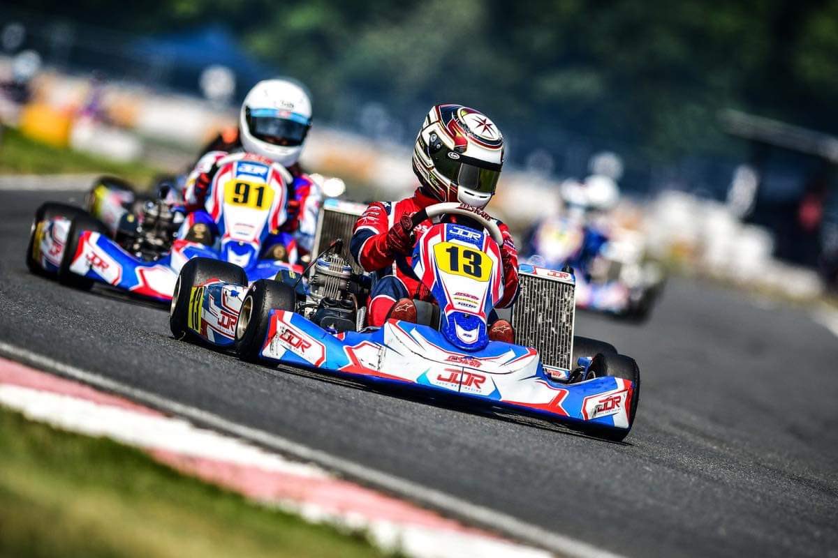 YRDA_'s tweet image. Some midweek race action coming up for @SimonStoneham as he teams up with the NTU Motorsport squad ahead of round 1 of @theBUKC championship at PFI.  Keep your eyes peeled for some exciting features on our social pages tomorrow!
#yrdarmy