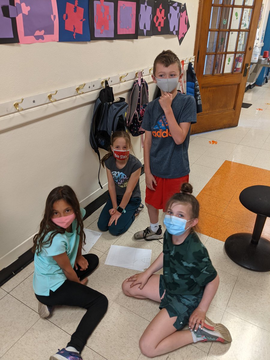 So proud of my <a href="/LincolnD205/">Lincoln Elementary</a> scientists answering the question, "How can you lessen the negative impact of weather?" #Engineers