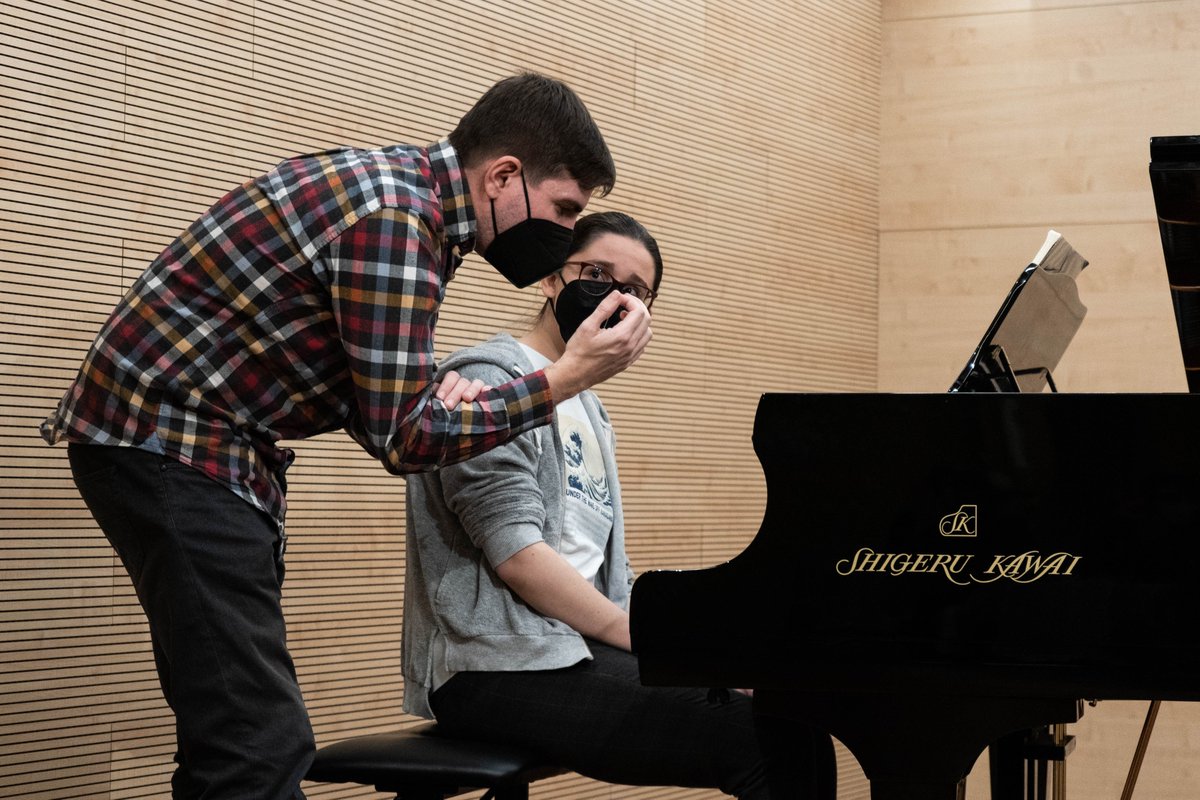 🎹El fantástico #pianista Gabriel Escudero, durante estas pascuas, dirigía unas interesantístimas clases magistrales en nuestro #MusicalArtsSpringFestival
