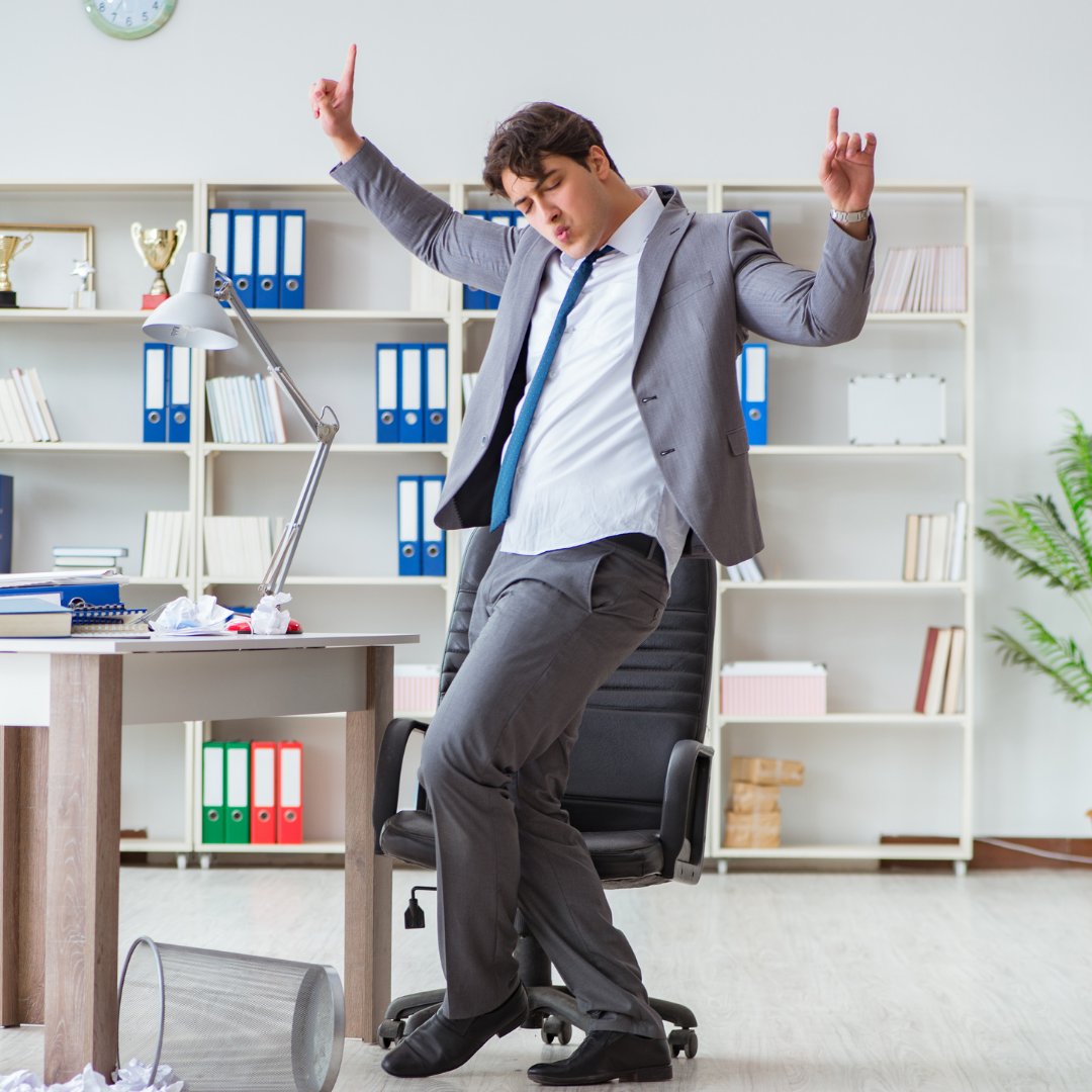 admiinja's tweet image. Eliminate the post-its and pieces of paper scattered around your desk. Get focused and simplify your to-do list by capturing all of your tasks, details and reminders with Adminja. 
getadminja.com 

#managetodos #listorganization #keepitorganized