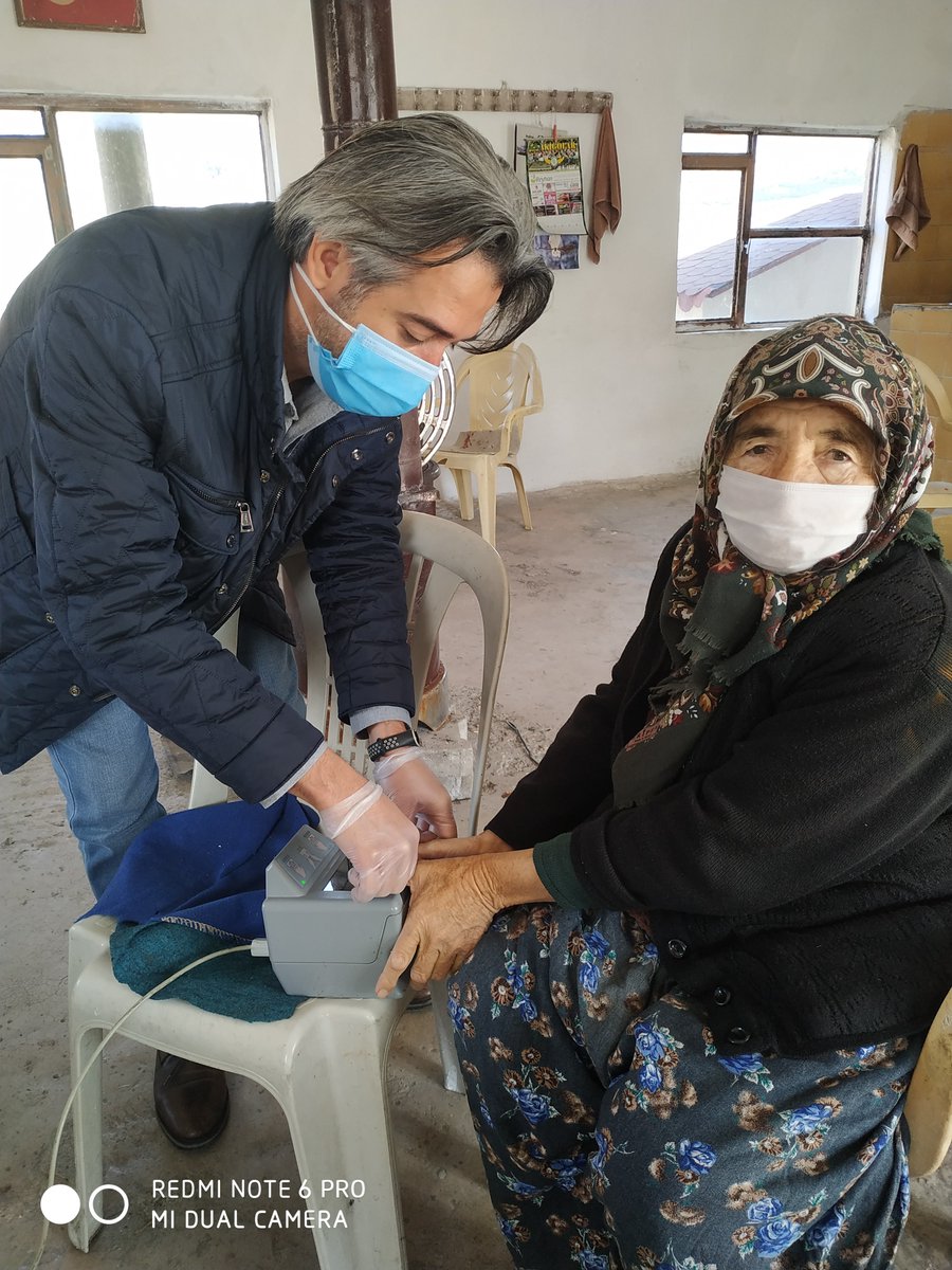 Saruhanlı nüfus müdürlüğü Aydınlar köyü 75 yaş üstü parmak izi alımını hayırlısıyla tamamladık köy halkına ve muhtarımıza göstermiş oldukları ilgi ve alakadan dolayı teşekkür ederiz. 
<a href="/ValiKaradeniz/">Yaşar Karadeniz</a>
<a href="/sefikaygol/">Şefik AYGÖL</a>
<a href="/suleymankara26/">Süleyman Kara</a>
#HayatınızınHerAnında 
#AdresteNüfusHizmeti