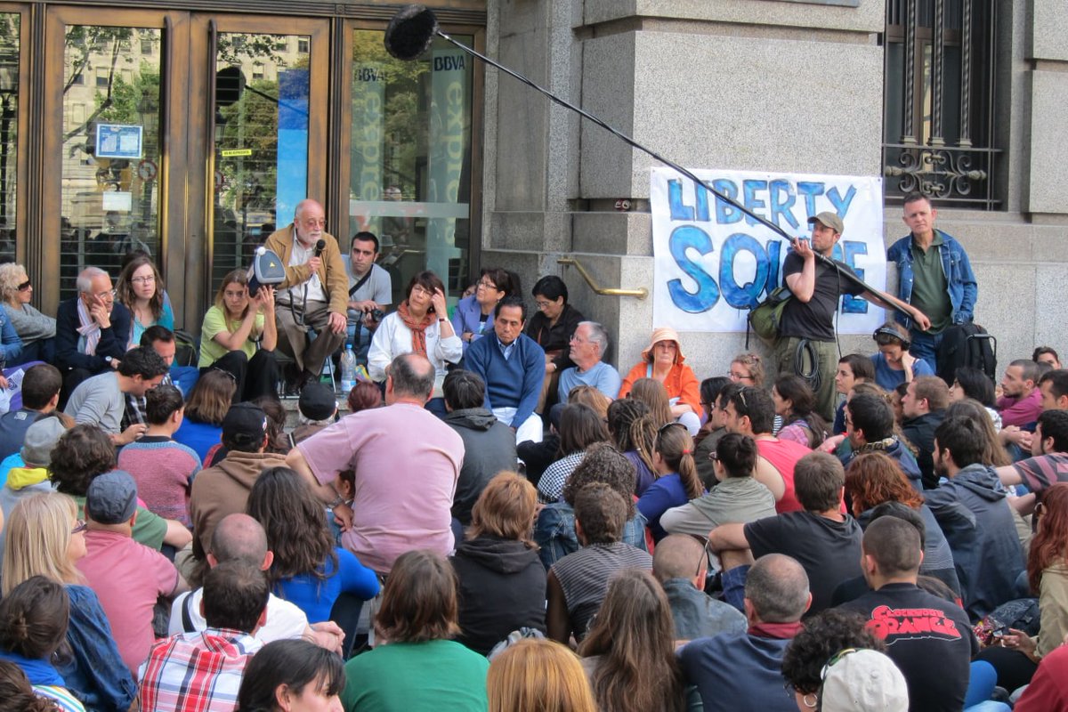 ⚪️ Avui l'Arcadi ens ha deixat, però les seves lluites són les nostres, i les seves idees i ensenyances ens acompanyaran sempre.

Gràcies per ser-hi sempre, per no perdre l'esperança. Seguirem fent camí cap a la utopia, seguirem perquè sabem que un altre món és possible. 🤲🏾🌱