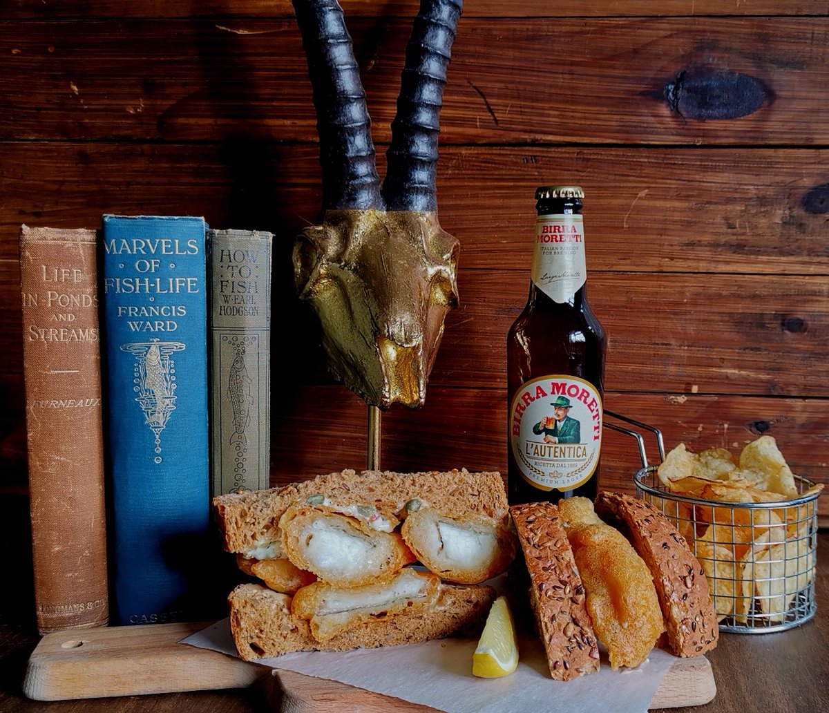 Our Lunchtime Sandwich menu:
Sausage &amp; Onion £5.50 /Cheese &amp; Caramelised onion Chutney £4.50/Egg mayonnaise £5.00/ Ham &amp; Mustard £5.50/ BLT £5.50/ Prawn Marie Rose £6.50/ Hummus &amp; Roasted Vegetable £5.00/ Fish Finger Sandwich £6.50
12pm -4pm (next day collection)