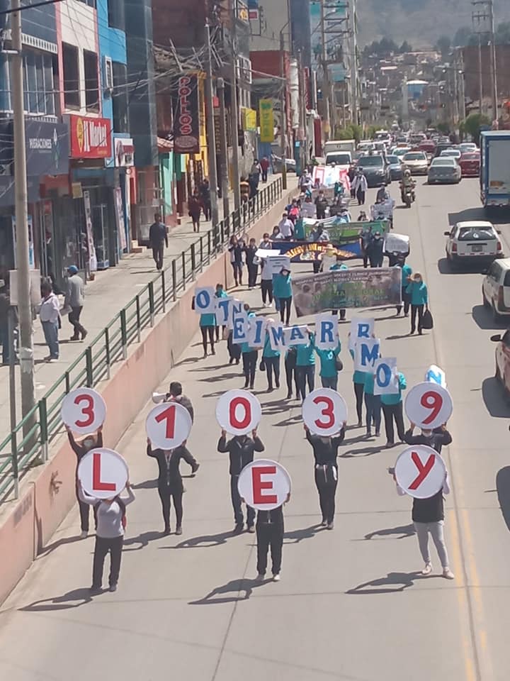 HSCyET1's tweet photo. @MTPE_Peru Los CAS a Nivel Nacional solicitamos se inicie la reglamentación de la ley vigente 31131. Mas de 400mil familias piden que se haga justicia @MTPE_Peru @jpalaciosgal @FSagasti @rlopezaliaga1 @yonhy_lescano @CasNacional @sinassc728 #CasNuncaMasPeru #Ley31131JusticiaLaboral https://t.co/KyFoyTAYuz