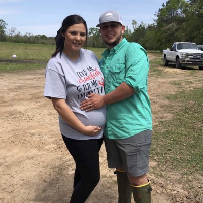 kyleefarmer_'s tweet photo. #NewProfilePic https://t.co/Ml1WnFLv4g