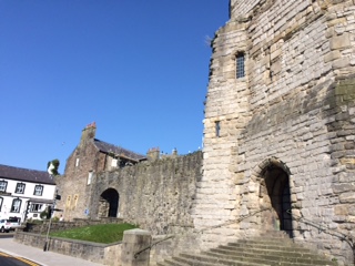 DiabetesUKCymru's tweet photo. Any more pictures out there for #WalesinSpring?
Here's #Caernarfon looking glorious https://t.co/EyDA3kTuKg