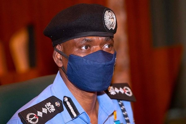 SaharaReporters's tweet photo. UPDATE: How #Buhari Removed Adamu While On Official Assignment, Appointed Yobe-born Alkali As Acting IGP | Sahara Reporters
Alkali replaces Mohammed Adamu, who is currently on an official visit to Imo state.
@PoliceNG 
READ MORE: https://t.co/oKRxmIknoC https://t.co/Rse7WjrQ2s