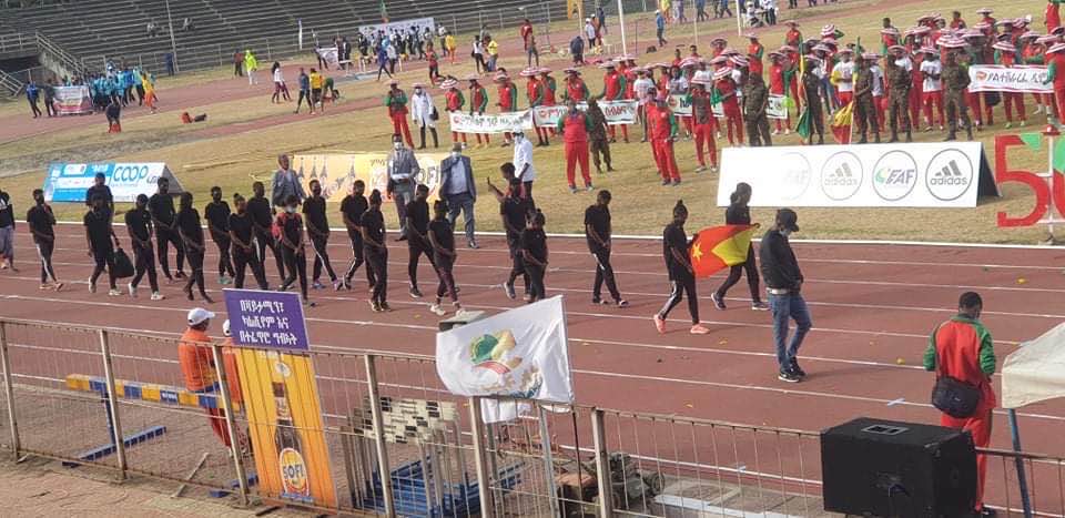 mengstab_11's tweet photo. Pain, sorrow and of course #courage to show your pain in front of them! 

Sports team from #Tigray in Addis Ababa wearing all black. #TigrayWillPrevail https://t.co/3HgQhL3Uj7