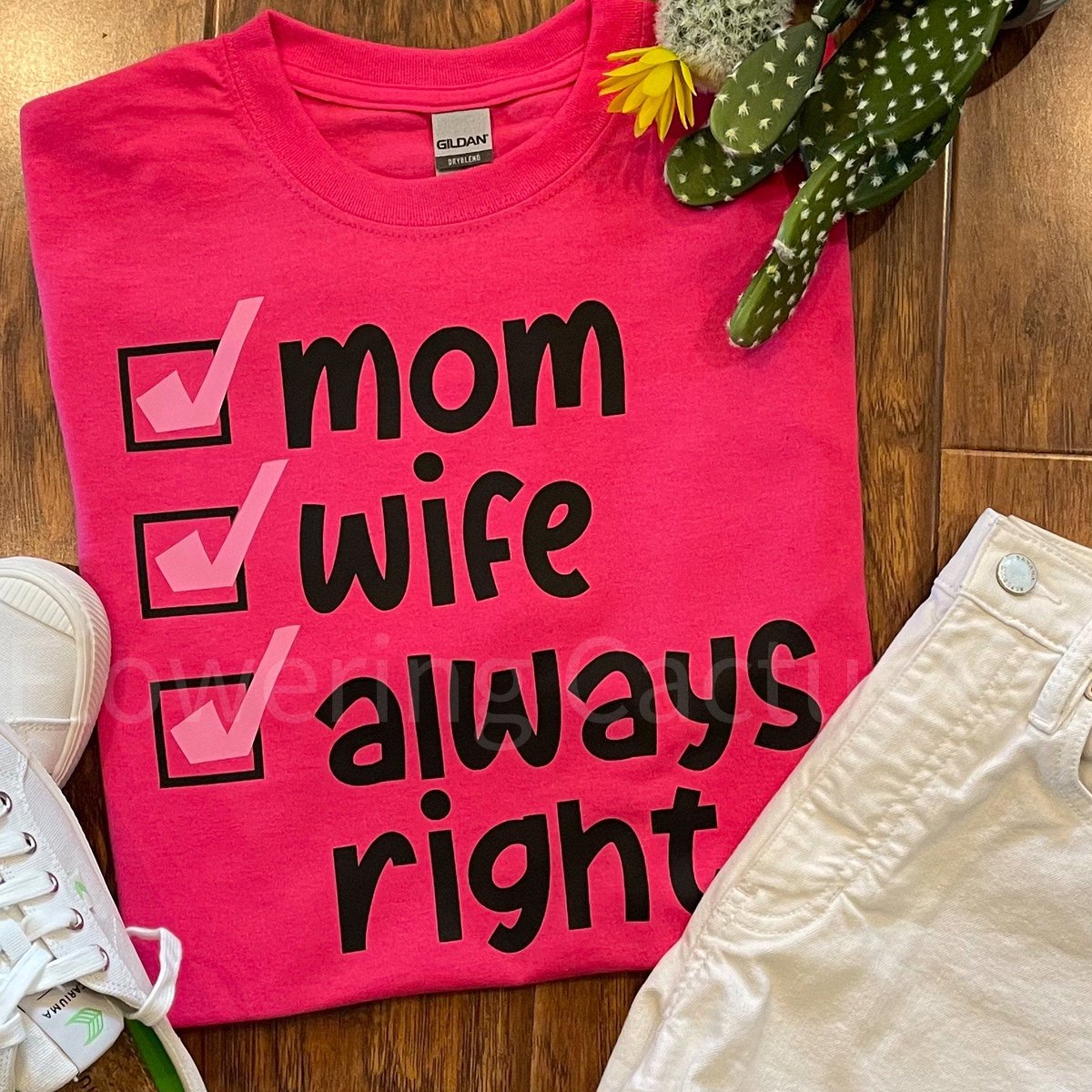 CoFlowering's tweet photo. Excited to share the latest addition to my #etsy shop: Mother's Day tee!  Buy your mom a gift!  or MOM BUY YOURSELF A GIFT!  More colors available and more designs available in my Etsy shop!!  Link in bio.
#humoroussaying #mothersdaytee #momalwaysright #wifetee https://t.co/pdSkP6n4Fb