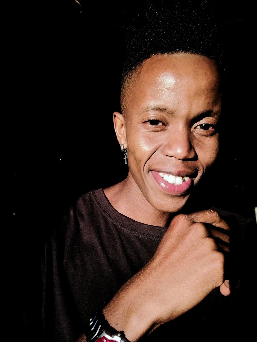Pxel_SA's tweet photo. Thapelo
#NewProfilePic #BlackTwitter #BlackLivesMatter #followme #pic #SingleFlames #mzansiteens #Mzansihotties #follow4follow #Smile #RT #PleaseRT #SouthAfrica #Trending https://t.co/XTwbJo4vKo