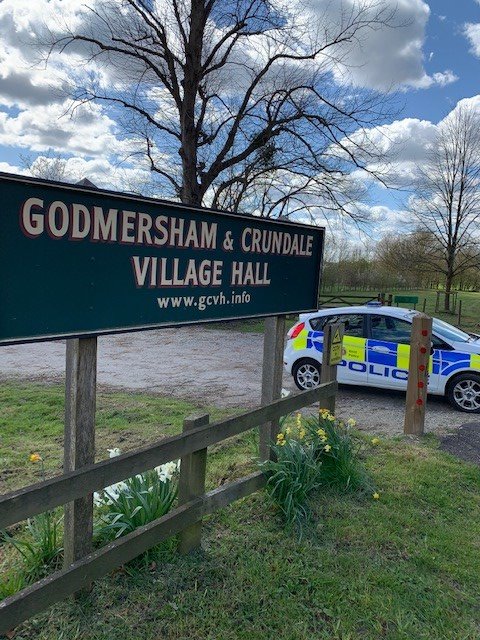 KentPoliceAsh's tweet photo. Ashford #CSUTaskingTeam have been patrolling the rural villages of #Chilham and #Godmersham this morning. Pleased to report , there were no issues within the villages . #CommunityPolicing https://t.co/tJUgt7lLzi