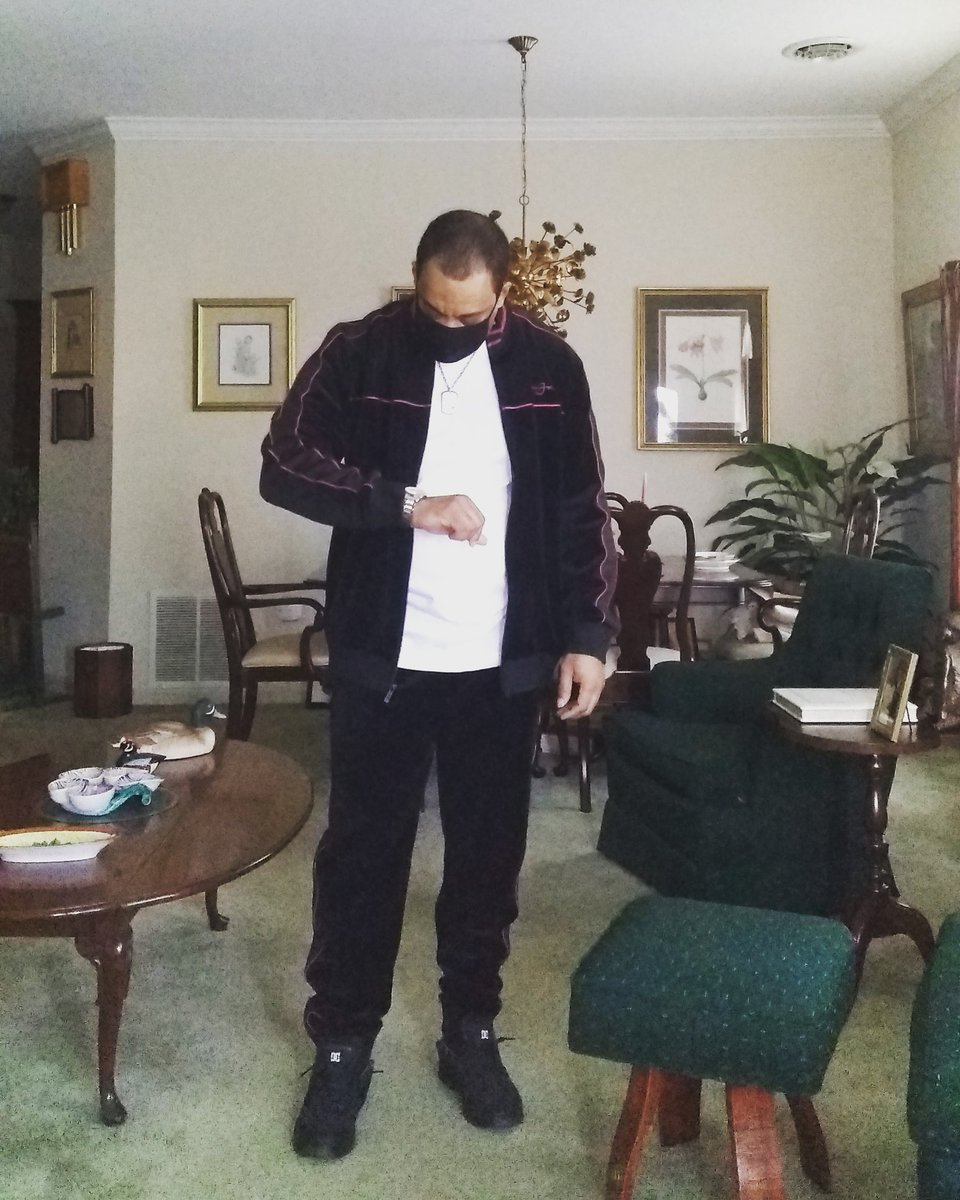 249 Bunk tweet media