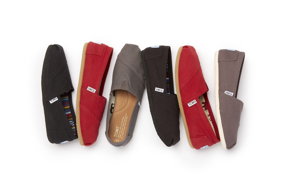 toms shoes twitter